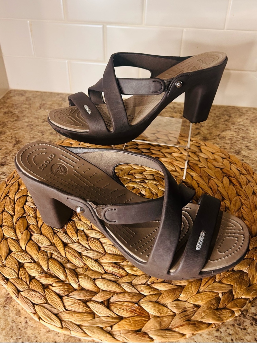 Crocs Cyprus IV High Heels Coquette Strappy Brown/Expresso Sandals